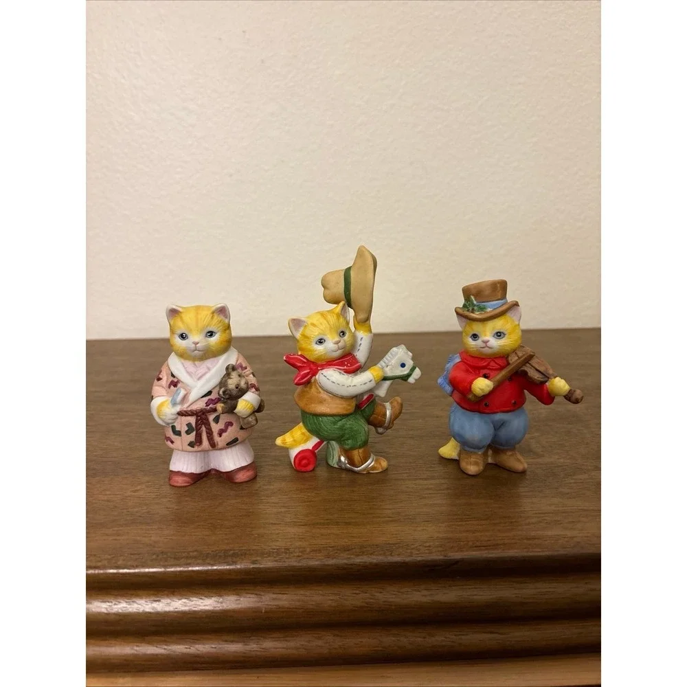 Schmid Kitty Cucumber JR Buster - Set Of 3 - Calico Kitty Figurines